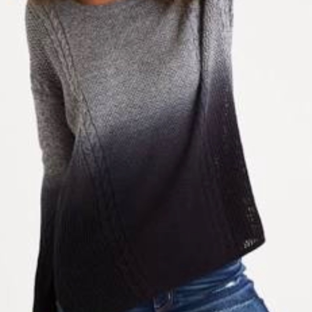 Ombré American Eagle sweater